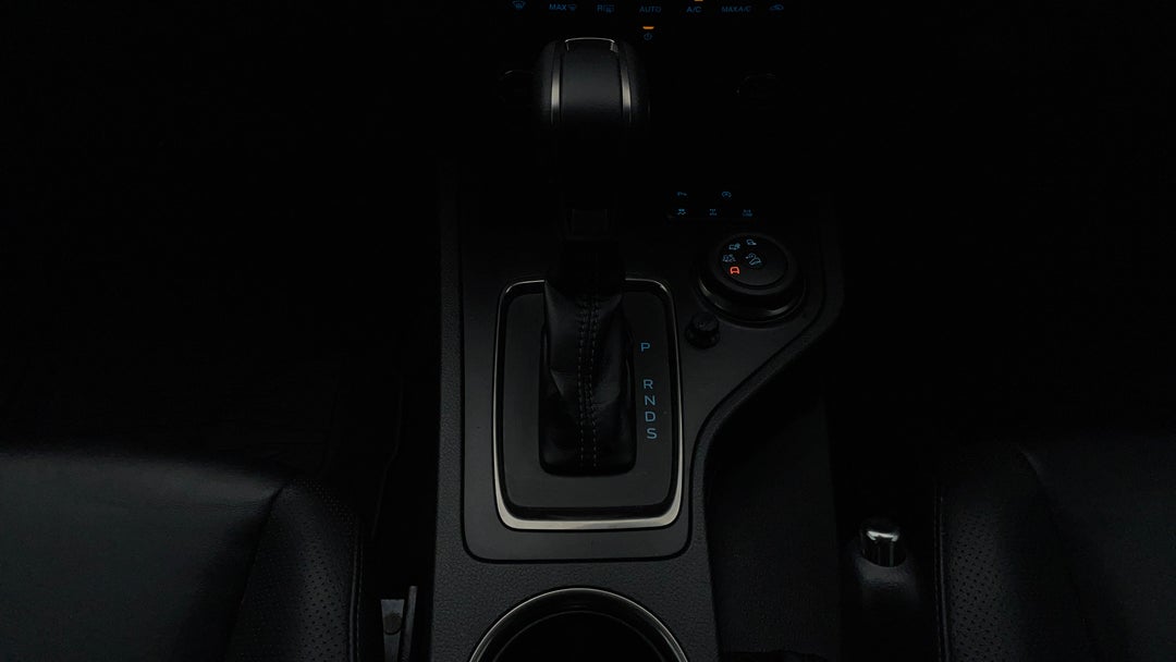 2021 Ford Everest Trend (4WD), Automatic, 75488 km, Gear Lever 