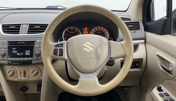 2013 Maruti Ertiga ZDI, Diesel, Manual, 1,06,412 km, Steering Wheel Close Up
