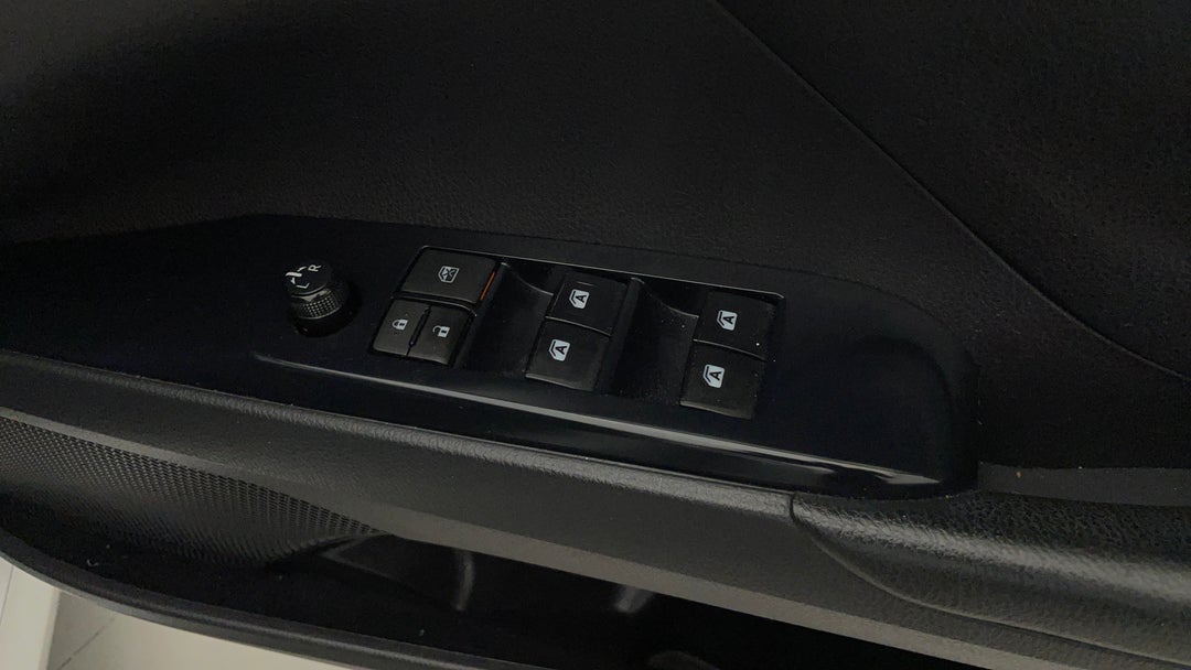 Drivers Side Door Panel Controls
