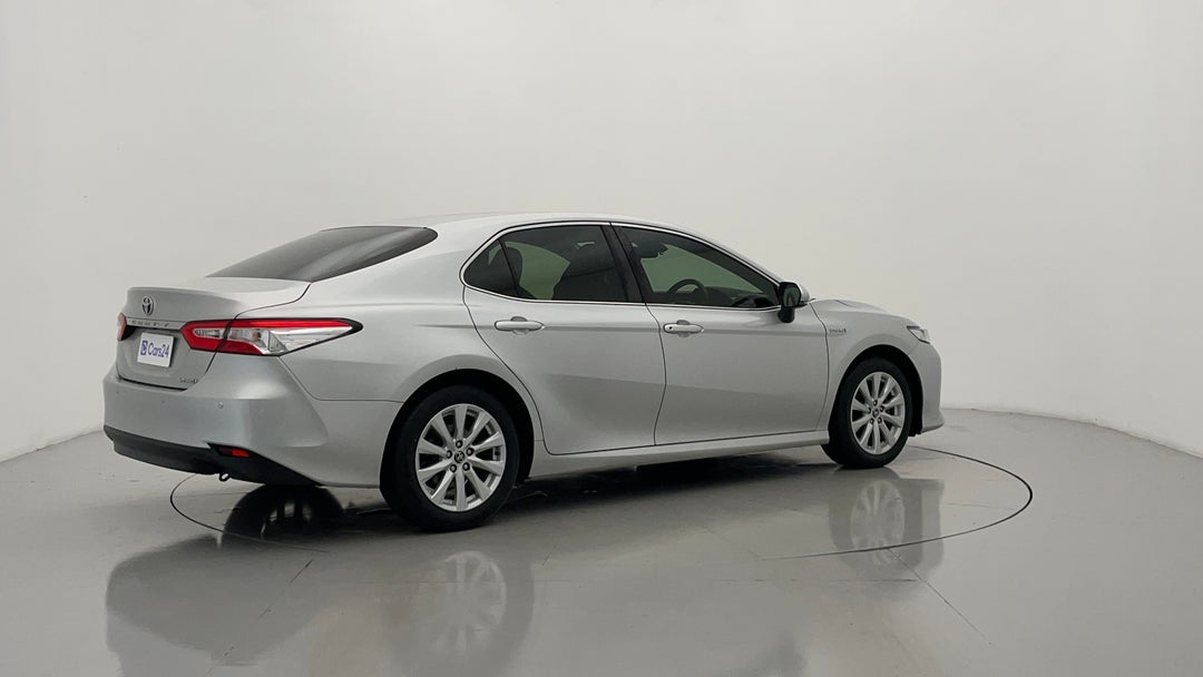 Right Back Diagonal (45- Degree) View