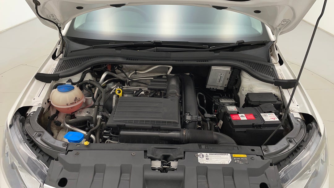 Open Bonnet (Engine)