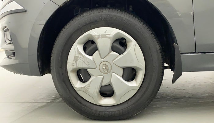 2021 Tata Tiago XT (O) PETROL, Petrol, Manual, 33,889 km, Left Front Wheel