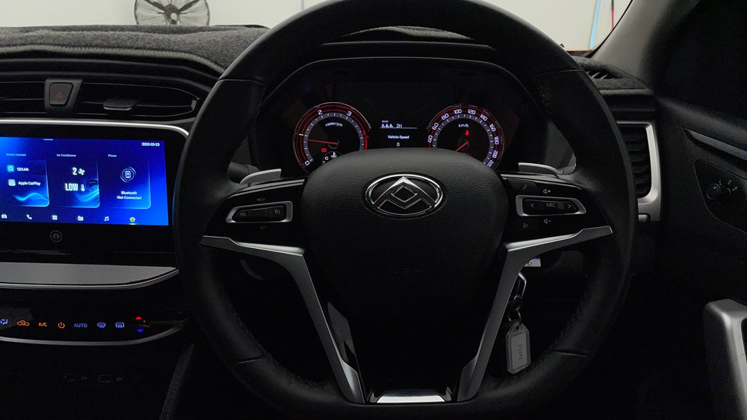 2022 LDV T60 Max Pro (4x4), Automatic, 20399 km, Steering Wheel Close-up