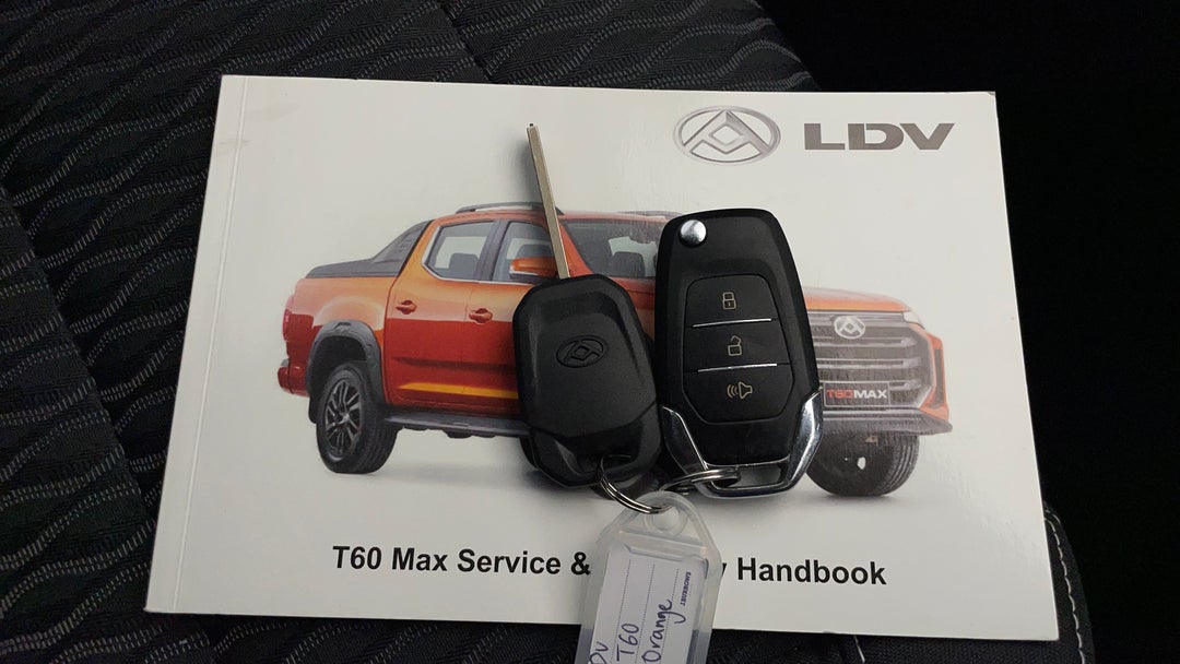 2022 LDV T60 Max Pro (4x4), Automatic, 20399 km, Key Close-up