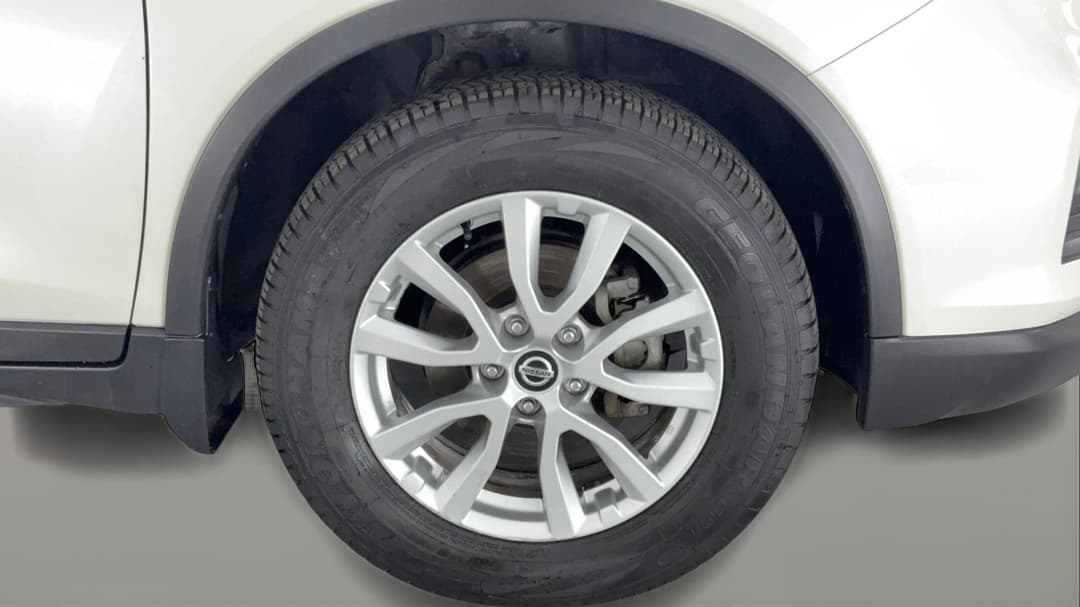 2020 Nissan X-trail St (4x2), Automatic, 78438 km, Right Front Wheel