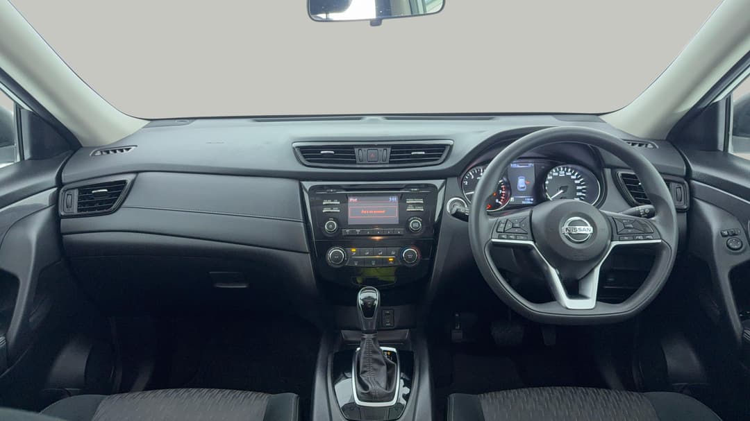 2020 Nissan X-trail St (4x2), Automatic, 78438 km, Dashboard View