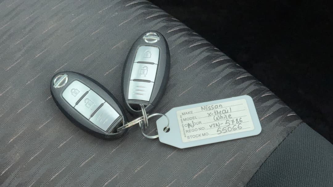 2020 Nissan X-trail St (4x2), Automatic, 78438 km, Key Close-up