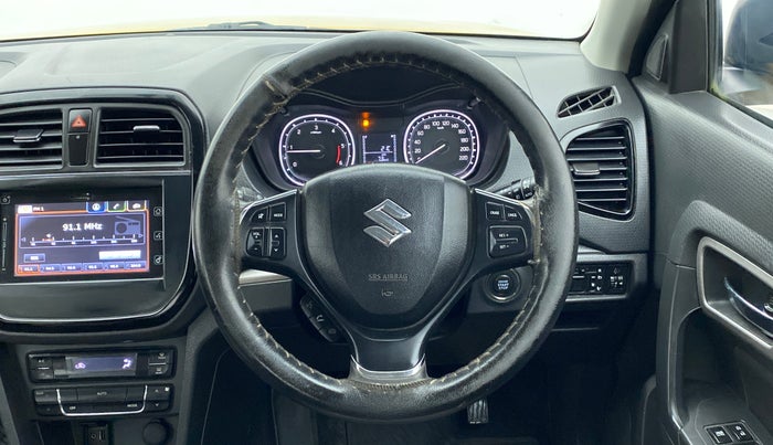 2016 Maruti Vitara Brezza ZDI PLUS DUAL TONE, Diesel, Manual, 25,980 km, Steering Wheel Close Up