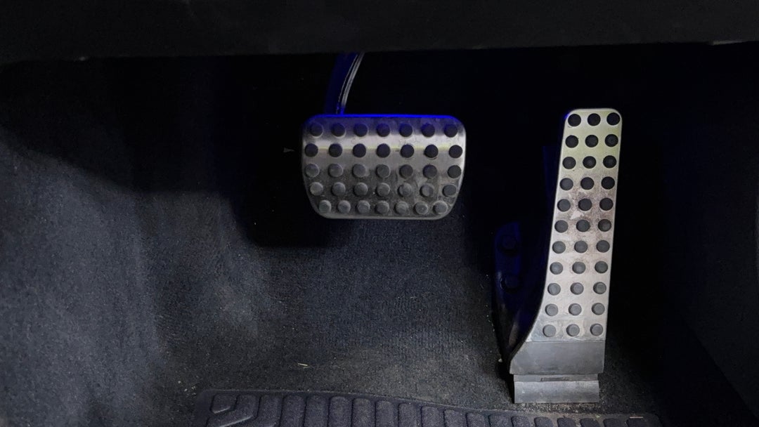 2020 Mercedes-amg C 43, Automatic, 65070 km, Pedals and Footmat