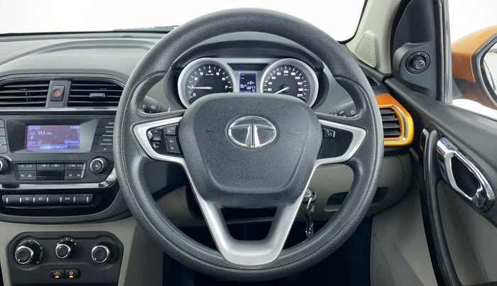 2016 Tata Tiago XZ 1.2 REVOTRON, Petrol, Manual, 13,354 km, Steering Wheel Close Up