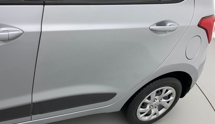 2019 Hyundai Grand i10 SPORTZ 1.2 KAPPA VTVT, Petrol, Manual, 11,686 km, Rear left door - Minor scratches