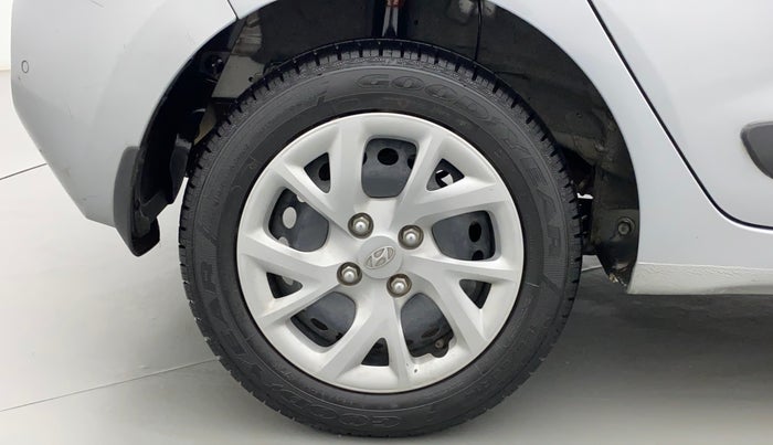 2019 Hyundai Grand i10 SPORTZ 1.2 KAPPA VTVT, Petrol, Manual, 11,686 km, Right Rear Wheel