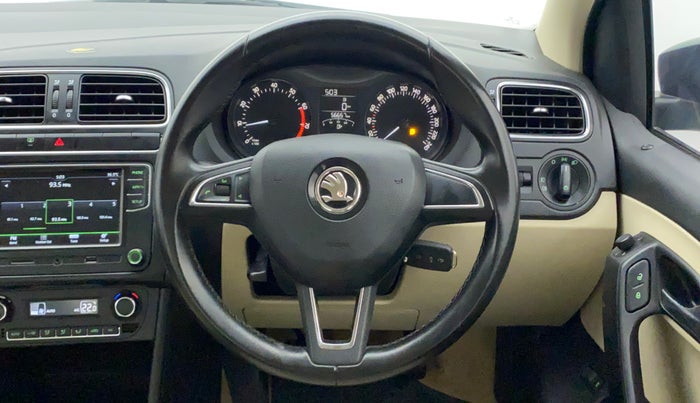 2018 Skoda Rapid AMBITION 1.6 MPI MT, Petrol, Manual, 56,657 km, Steering Wheel Close Up