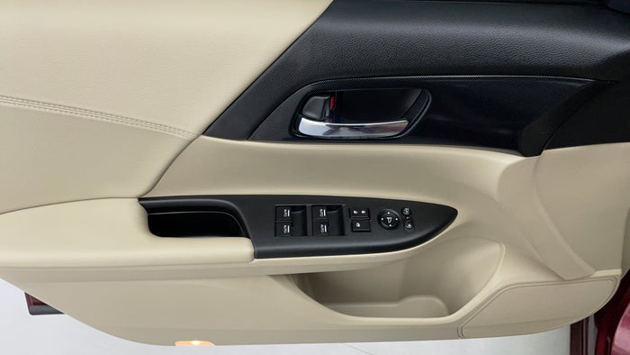 Honda Accord-Driver Side Door Panels Controls