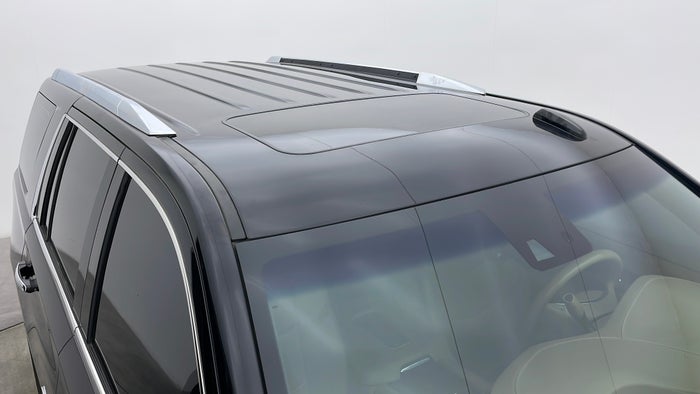 CADILLAC ESCALADE-Roof/Sunroof View