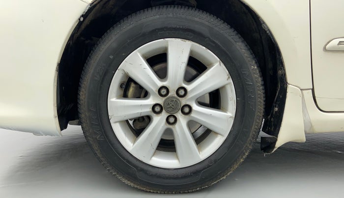 2010 Toyota Corolla Altis G PETROL, Petrol, Manual, 83,706 km, Left Front Wheel
