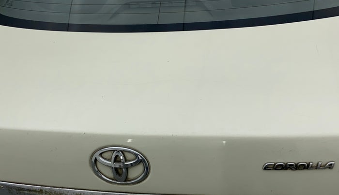 2010 Toyota Corolla Altis G PETROL, Petrol, Manual, 83,706 km, Dicky (Boot door) - Minor scratches