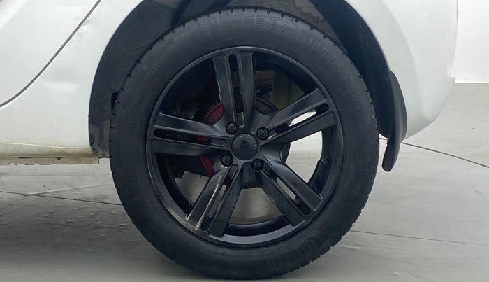 2011 Hyundai i20 MAGNA O 1.2, Petrol, Manual, 96,026 km, Left Rear Wheel