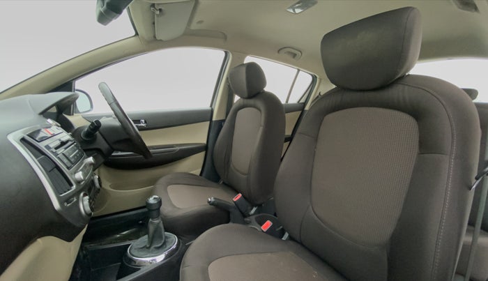 2012 Hyundai i20 SPORTZ 1.2 VTVT, Petrol, Manual, 68,046 km, Right Side Front Door Cabin