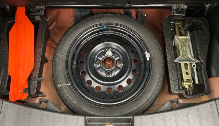 2014 Maruti Wagon R 1.0 VXI, Petrol, Manual, 33,965 km, Spare Tyre
