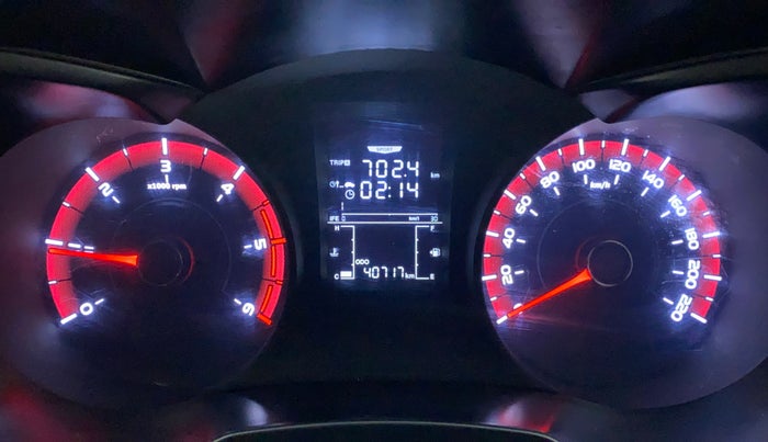 2019 Mahindra XUV 3OO W6 1.5 DIESEL, Diesel, Manual, 40,717 km, Odometer Image