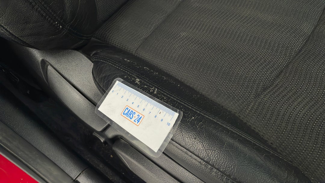 Seats Front RHS Wear