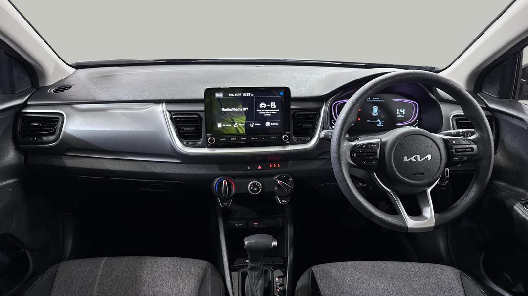 2025 Kia Stonic S, Automatic, 7297 km, Dashboard View