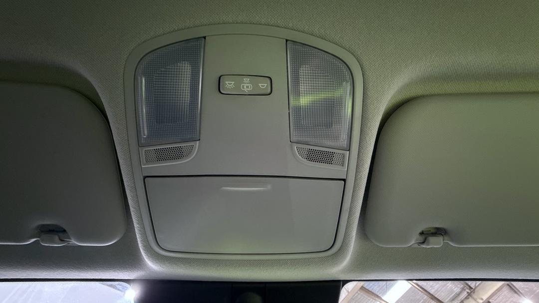 2025 Kia Stonic S, Automatic, 7297 km, On-Roof Controls/Sunglass holder
