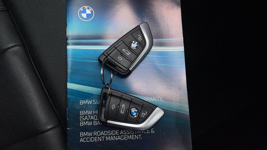 2020 BMW 2 M235i Xdrive Gran Coupe, Automatic, 15562 km, Key Close-up