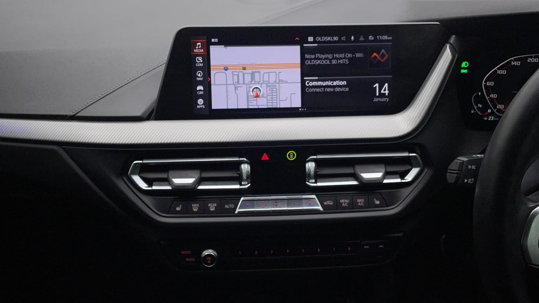 2020 BMW 2 M235i Xdrive Gran Coupe, Automatic, 15562 km, Center Console