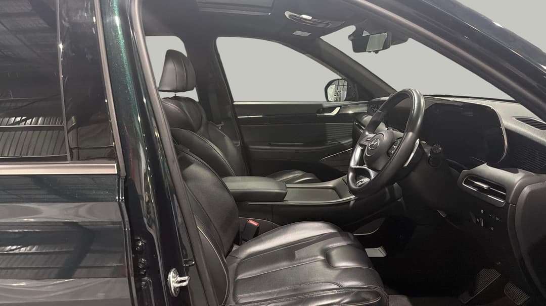 2022 Hyundai Palisade Highlander (8 Seat), Automatic, 60290 km, Right Side Front Door Cabin View