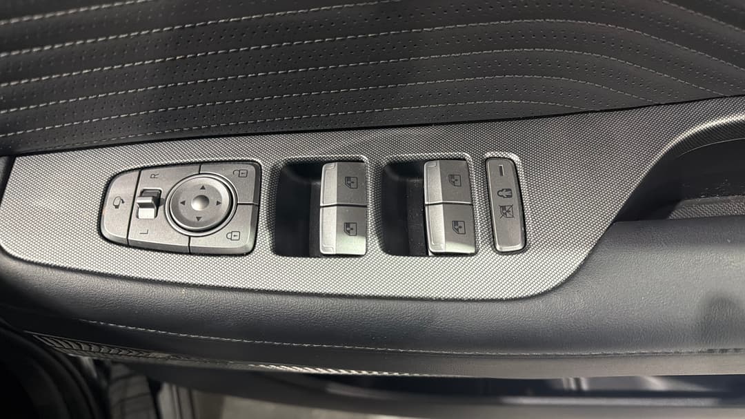2022 Hyundai Palisade Highlander (8 Seat), Automatic, 60290 km, Drivers Side Door Panel Controls