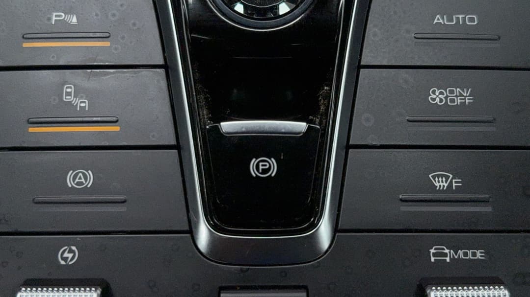 2023 Byd Atto 3 Extended Range, Automatic, 60029 km, Handbrake