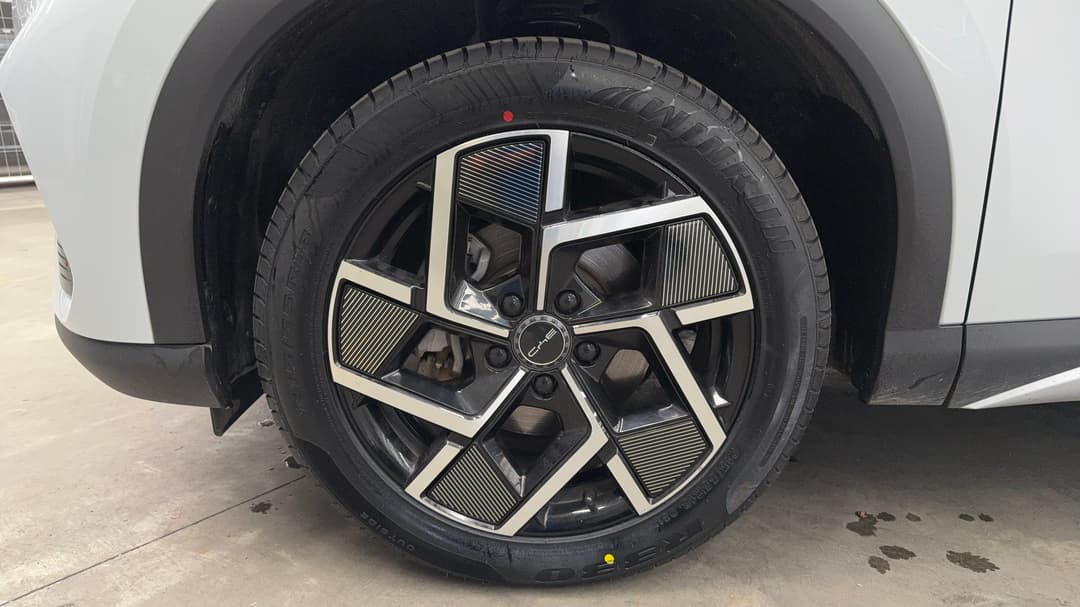 2023 Byd Atto 3 Extended Range, Automatic, 60029 km, Left Front Wheel