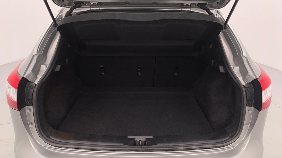 2016 Nissan Qashqai St, Automatic, 103120 km, Boot Inside View