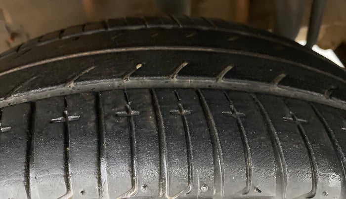 2019 Tata Tiago XZ+ 1.2 Revotron, Petrol, Manual, 14,726 km, Left Rear Tyre Tread