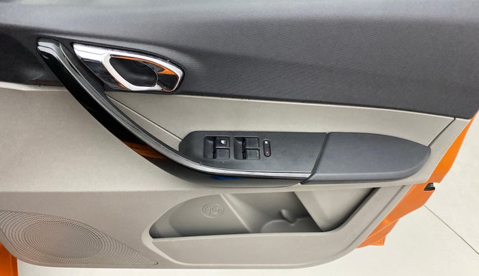 2019 Tata Tiago XZ+ 1.2 Revotron, Petrol, Manual, 14,726 km, Driver Side Door Panels Control