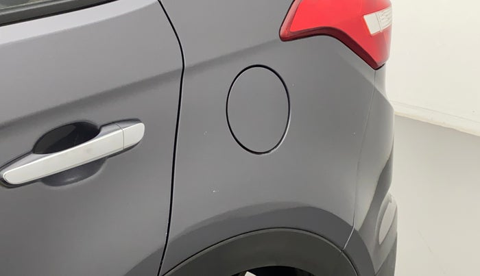 2016 Hyundai Creta SX PLUS 1.6 PETROL, Petrol, Manual, 70,474 km, Left quarter panel - Minor scratches