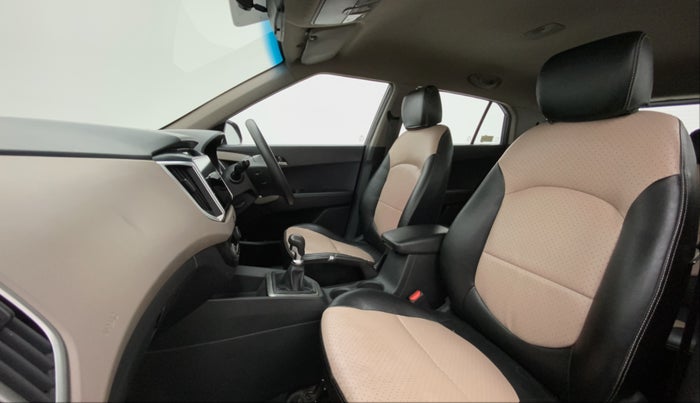 2016 Hyundai Creta SX PLUS 1.6 PETROL, Petrol, Manual, 70,474 km, Right Side Front Door Cabin