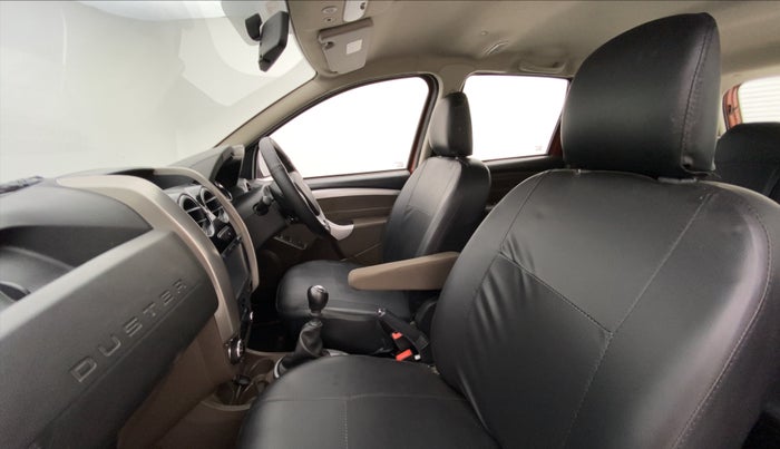 2017 Renault Duster RXZ DIESEL 110, Diesel, Manual, Right Side Front Door Cabin View