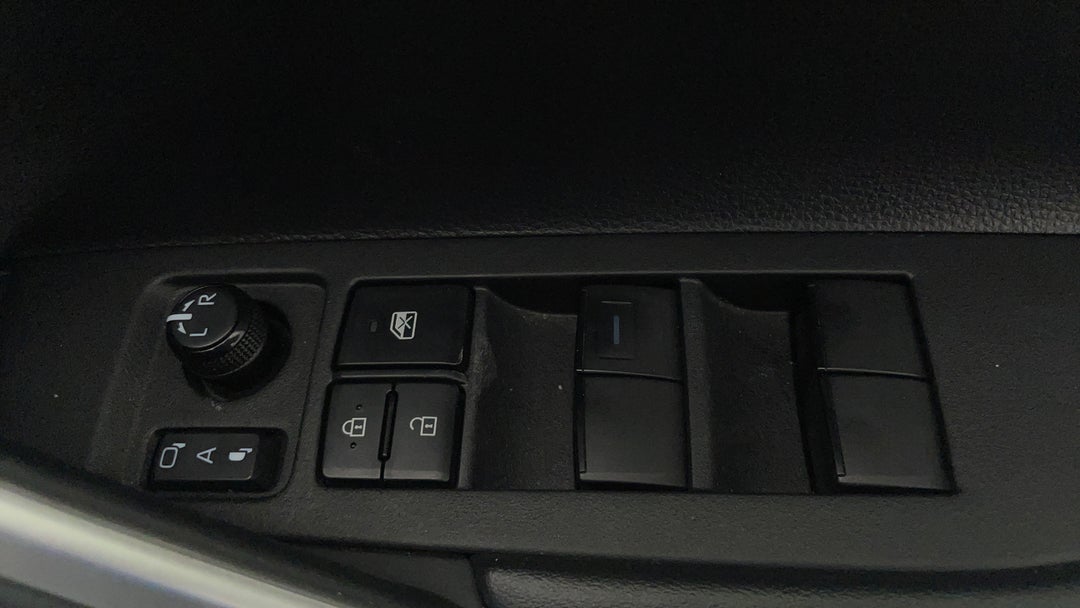 Drivers Side Door Panel Controls