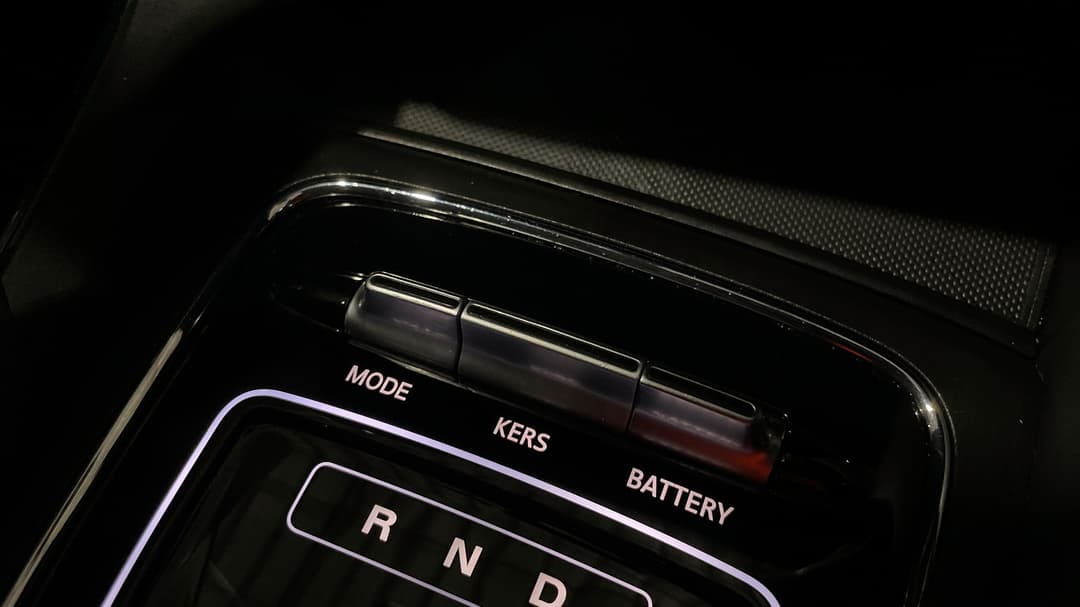 2022 MG ZS EV Essence, Automatic, 46432 km, Utility Switches/Buttons