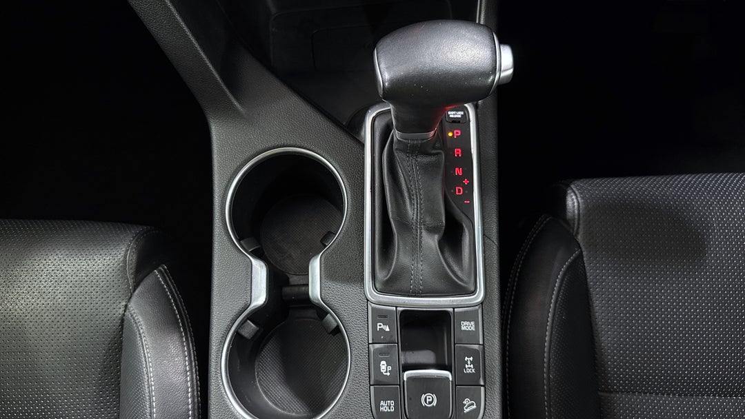 2017 Kia Sportage Gt-line (AWD), Automatic, 131743 km, Gear Lever 