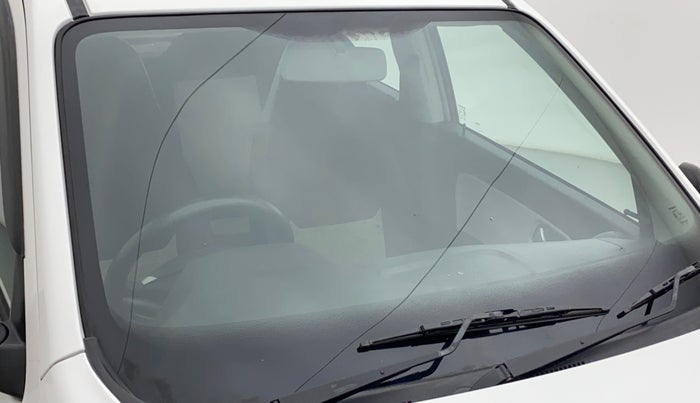 2019 Maruti Alto VXI, Petrol, Manual, 51,535 km, Front windshield - Minor spot on windshield