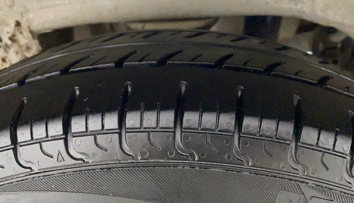 2019 Maruti Alto VXI, Petrol, Manual, 51,535 km, Right Rear Tyre Tread