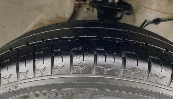 2019 Maruti Alto VXI, Petrol, Manual, 51,535 km, Right Front Tyre Tread