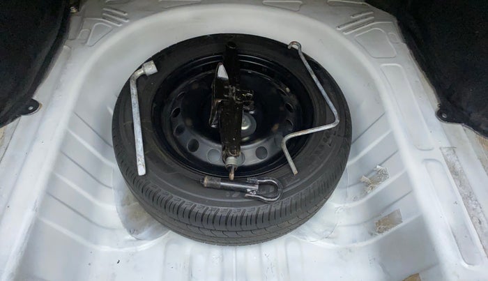 2011 Toyota Etios G, Petrol, Manual, 75,091 km, Spare Tyre