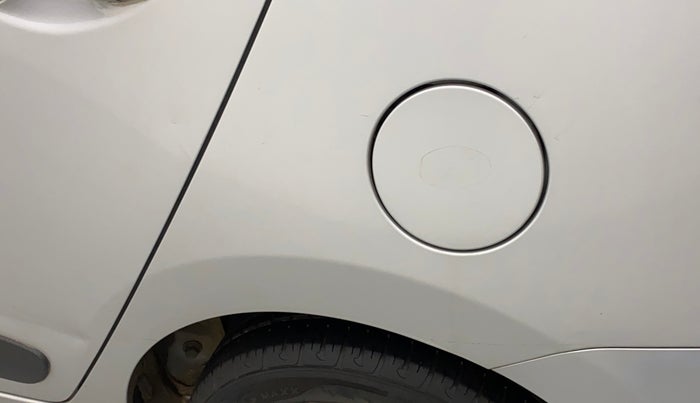 2014 Hyundai Xcent S 1.2, Petrol, Manual, 46,721 km, Left quarter panel - Slightly dented