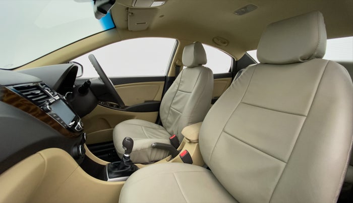 2017 Hyundai Verna 1.6 SX VTVT, Petrol, Manual, 11,826 km, Right Side Front Door Cabin