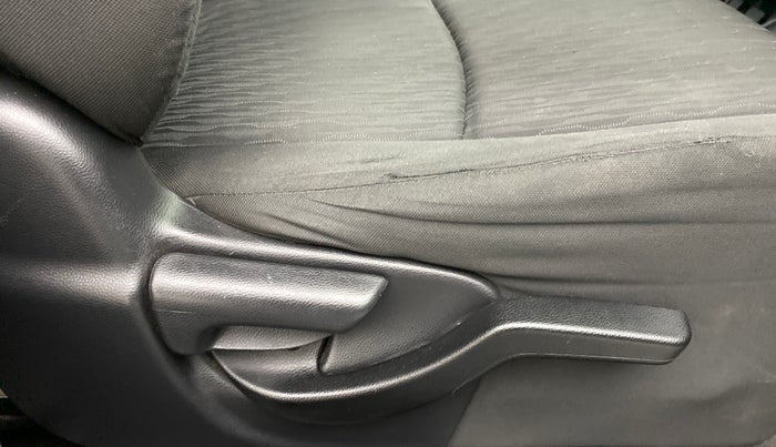 2017 Honda Brio 1.2 VX AT I VTEC, Petrol, Automatic, 43,830 km, Driver Side Adjustment Panel